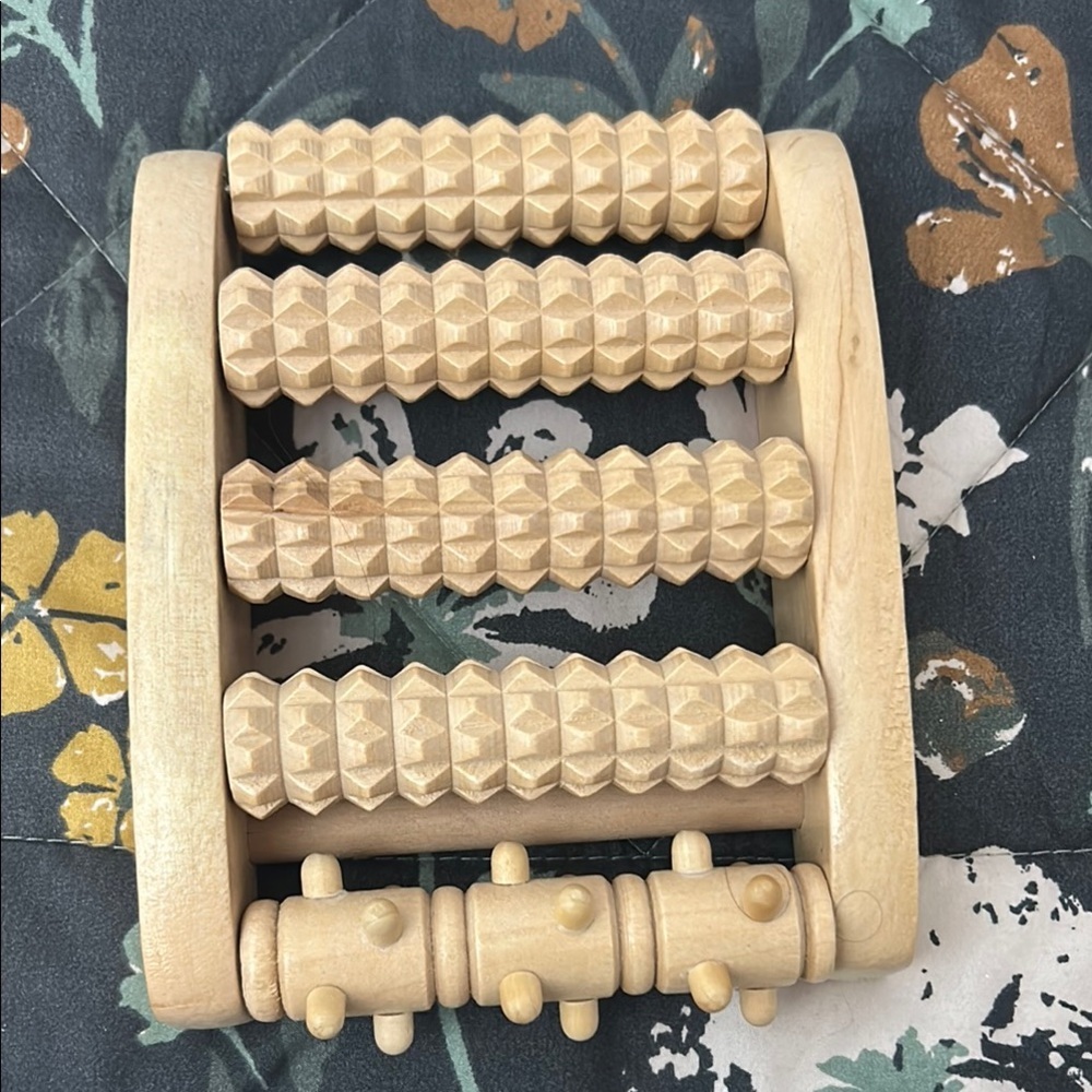 Wooden Roller Massager not used no tag help improve circulation
